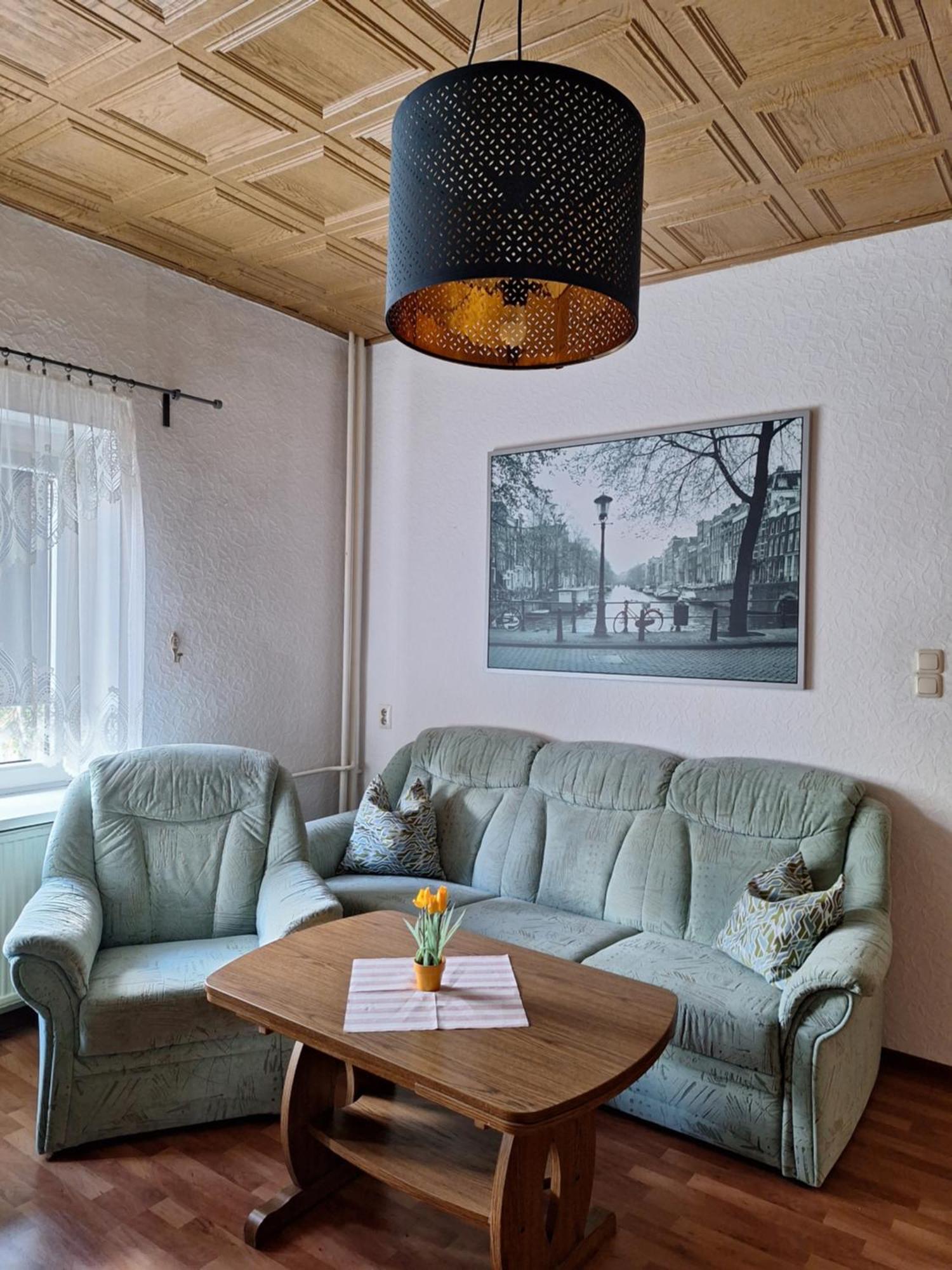 Gaststaette Und Pension Zur Schiene 메르제부르크 외부 사진